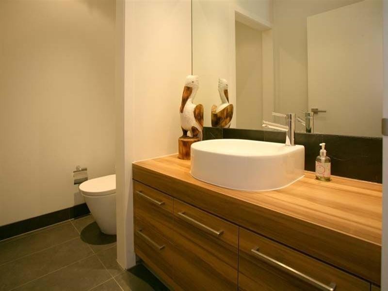 2/56 Glencairn Street, Mulgrave VIC 3170