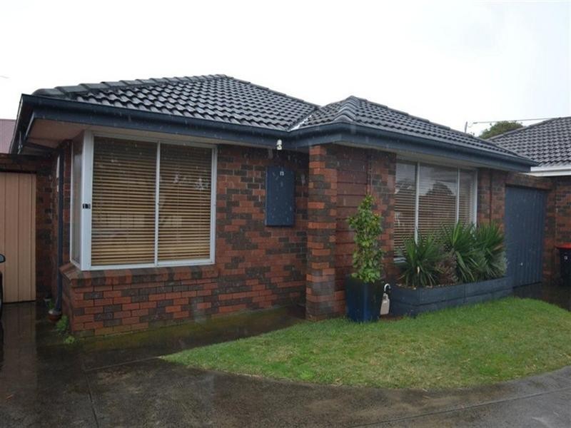 13 Drinan Road, Chelsea VIC 3196