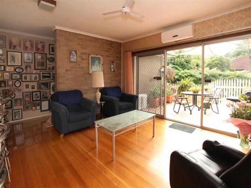 1 Wynyard Street, Glen Waverley VIC 3150