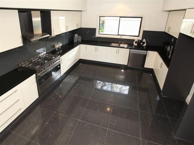 7 Landridge Street, Glen Waverley VIC 3150