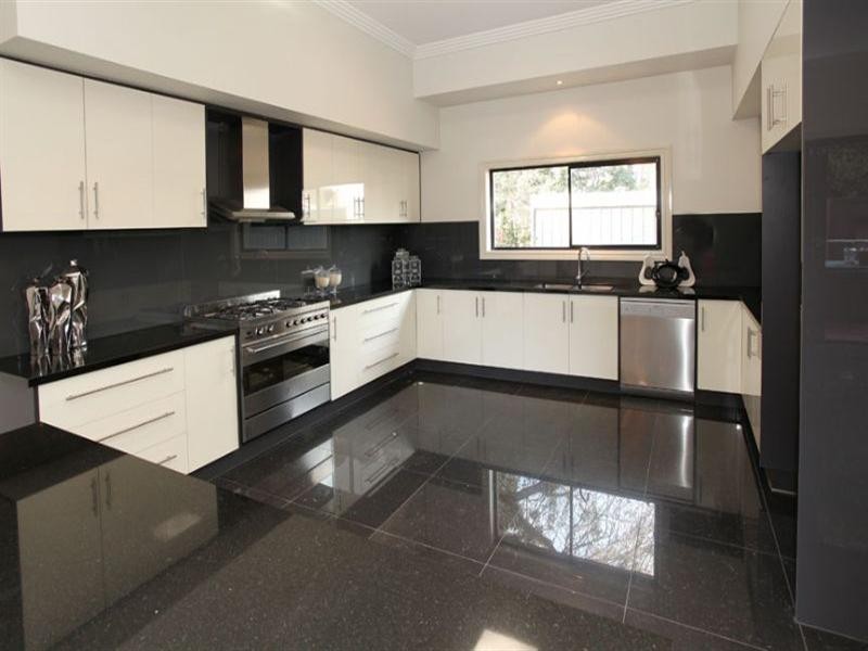 7 Landridge Street, Glen Waverley VIC 3150