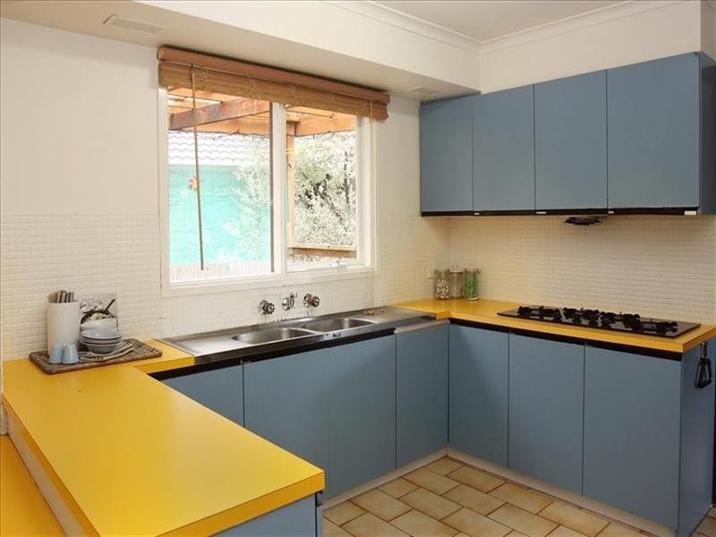 13 Marlesford Avenue, Wantirna VIC 3152