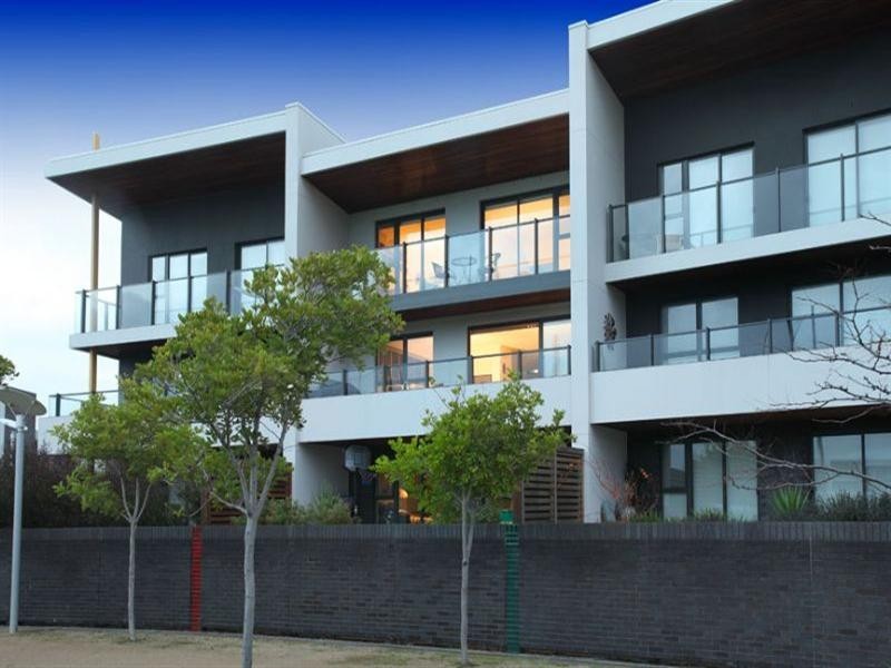 9 Selhurst Park Road, Mulgrave VIC 3170