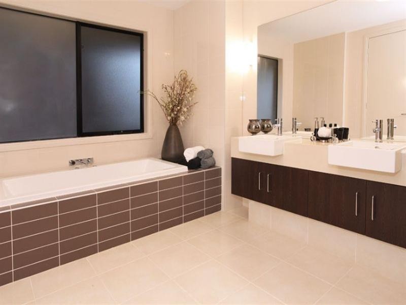 70 Lincoln Avenue, Glen Waverley VIC 3150