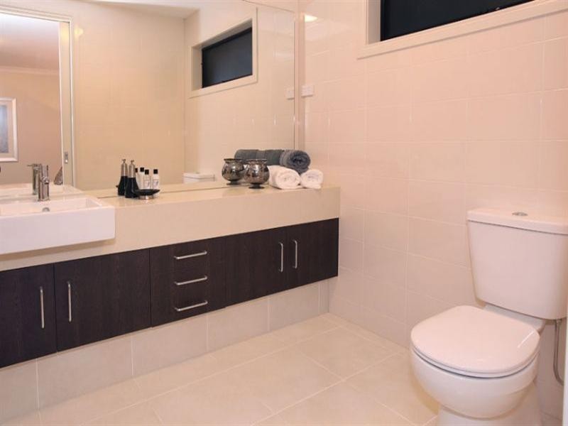 70 Lincoln Avenue, Glen Waverley VIC 3150