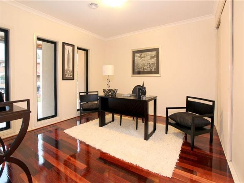 70 Lincoln Avenue, Glen Waverley VIC 3150