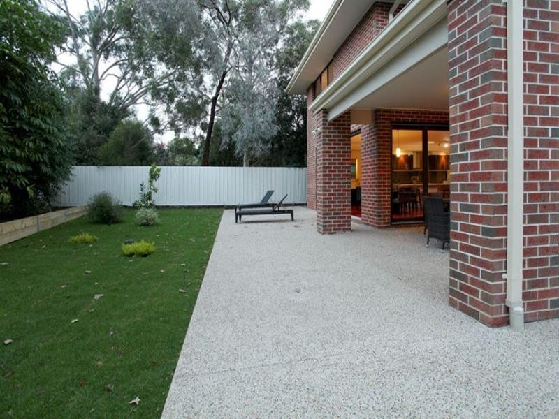 70 Lincoln Avenue, Glen Waverley VIC 3150