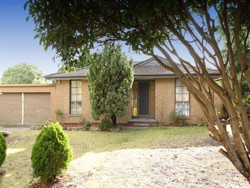 31 Radleigh Drive, Wheelers Hill VIC 3150