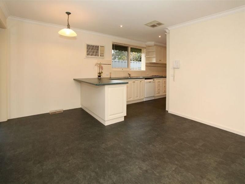 18 Bertrand Avenue, Mulgrave VIC 3170