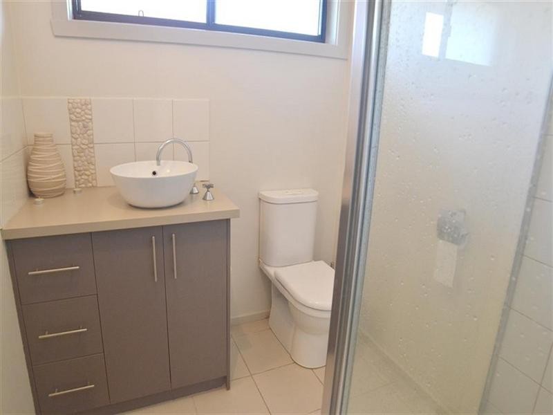 1/4 Moonstone Court, Wheelers Hill VIC 3150