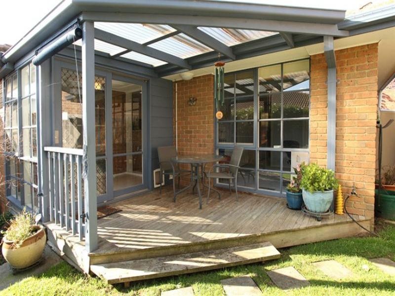 2/210 Gallaghers Road, Glen Waverley VIC 3150