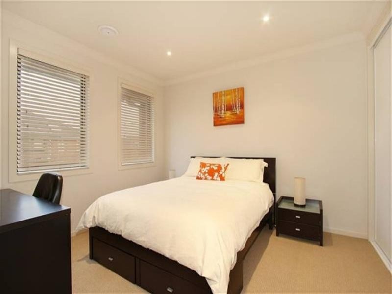 28 Cookson Way, Burwood VIC 3125