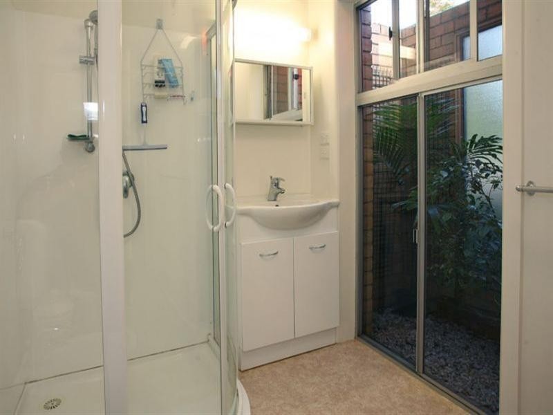 16 Norfolk Street, Glen Waverley VIC 3150