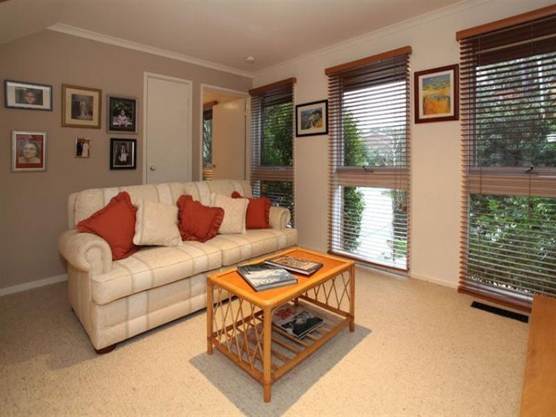 37 Lomond Drive, Glen Waverley VIC 3150