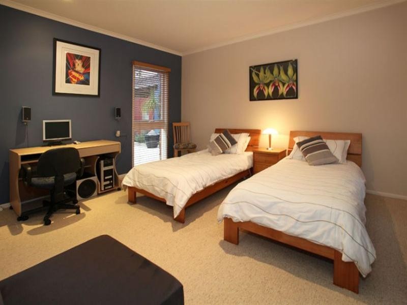 37 Lomond Drive, Glen Waverley VIC 3150