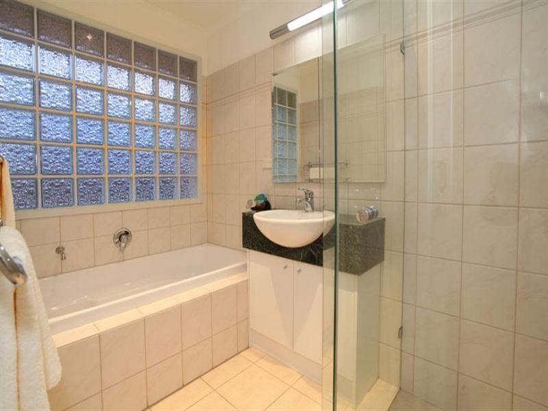 37 Lomond Drive, Glen Waverley VIC 3150