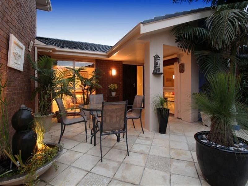 37 Lomond Drive, Glen Waverley VIC 3150