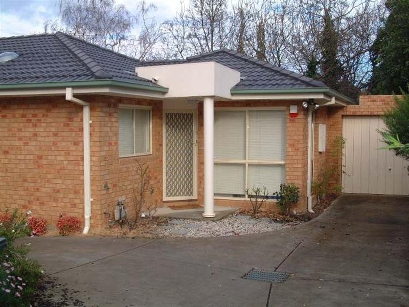 2/10 Boyanna Road, Glen Waverley VIC 3150