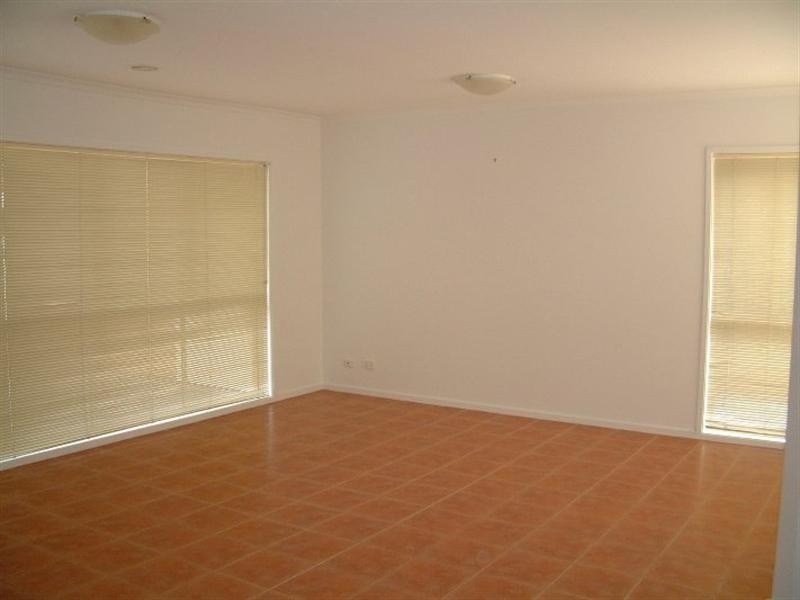 2/10 Boyanna Road, Glen Waverley VIC 3150