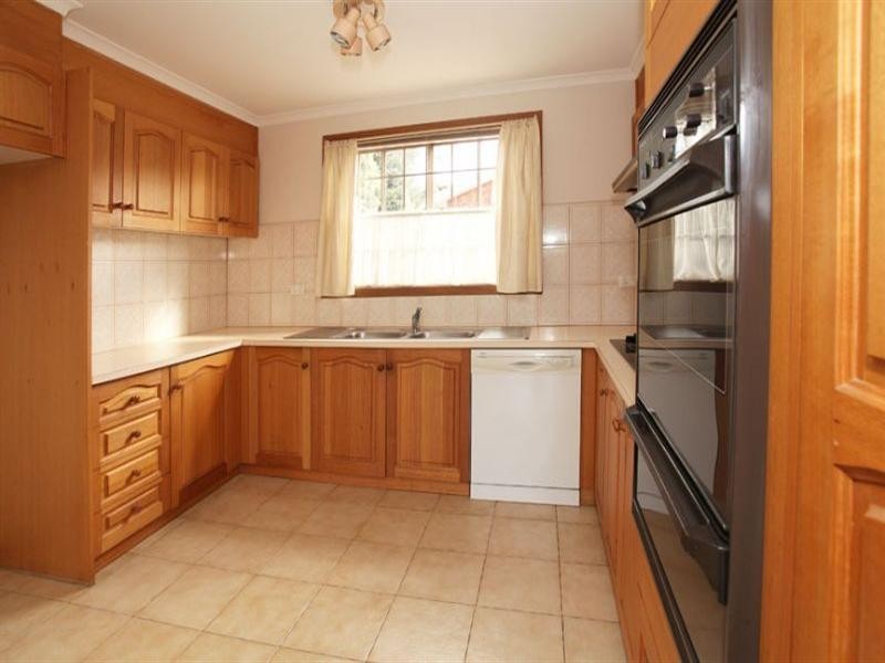 1/15 Selbourne Way, Mulgrave VIC 3170