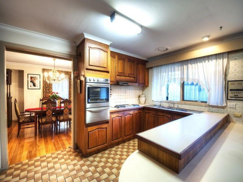 56 Worthing Avenue, Burwood East VIC 3151