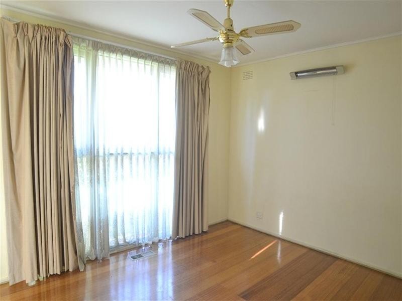 29 Ballara Avenue, Glen Waverley VIC 3150