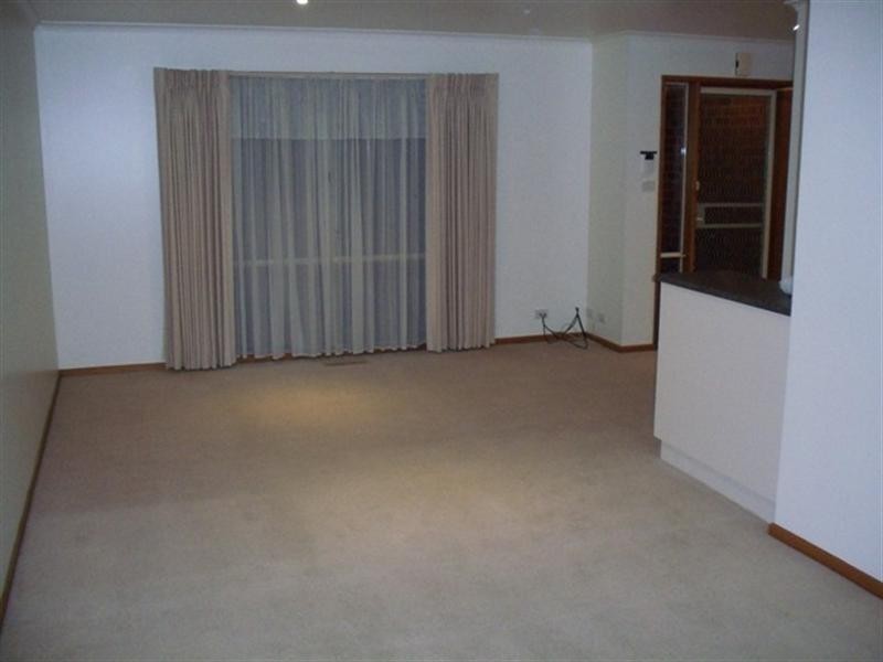 1/30 Turner Avenue, Glen Huntly VIC 3163