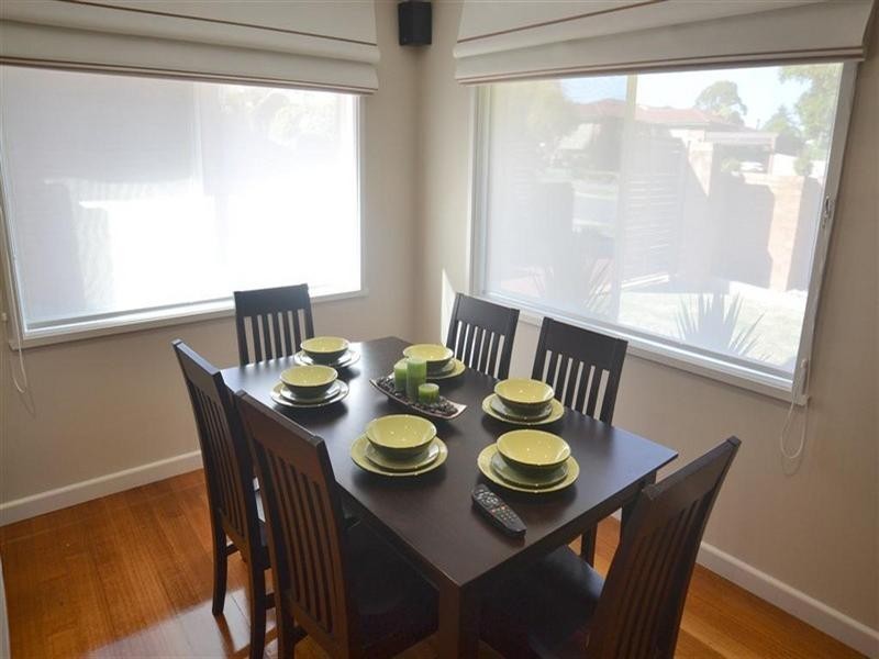 17 Meadowbrook Drive, Wheelers Hill VIC 3150