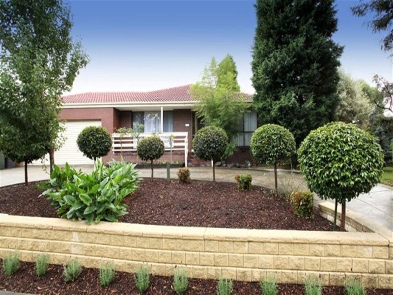 128 Whalley Drive, Wheelers Hill VIC 3150