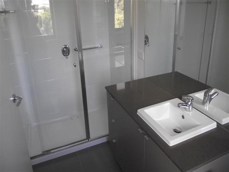 15 Anfield Crescent, Mulgrave VIC 3170