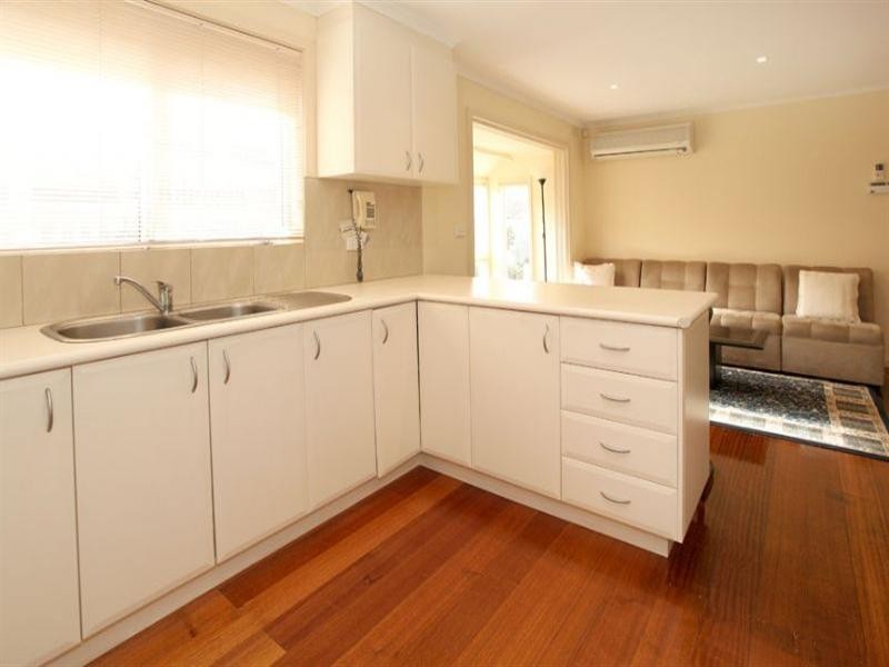 69 Albany Drive, Mulgrave VIC 3170