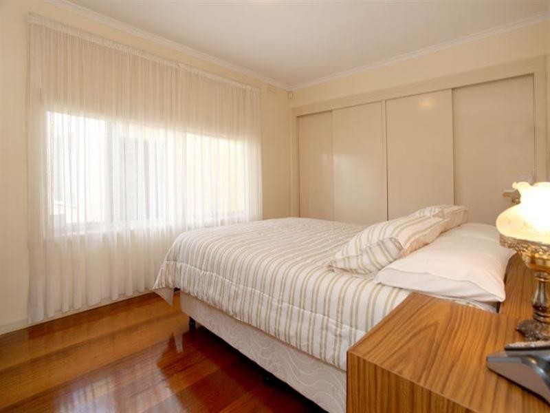 69 Albany Drive, Mulgrave VIC 3170