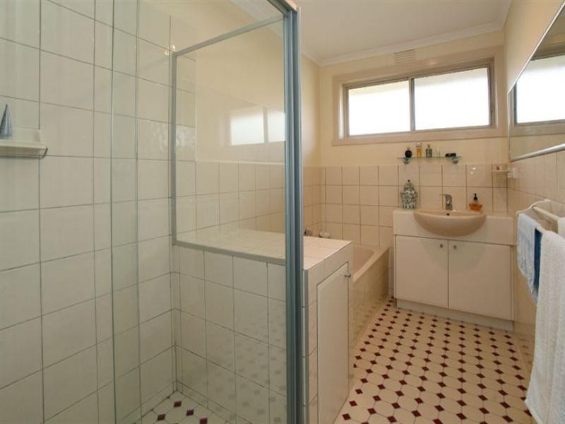 69 Albany Drive, Mulgrave VIC 3170