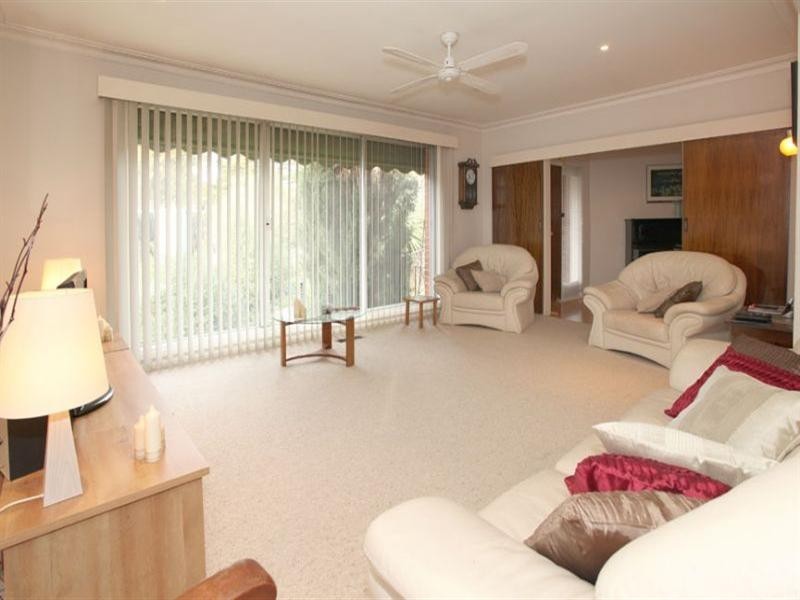 26 Angus Drive, Glen Waverley VIC 3150