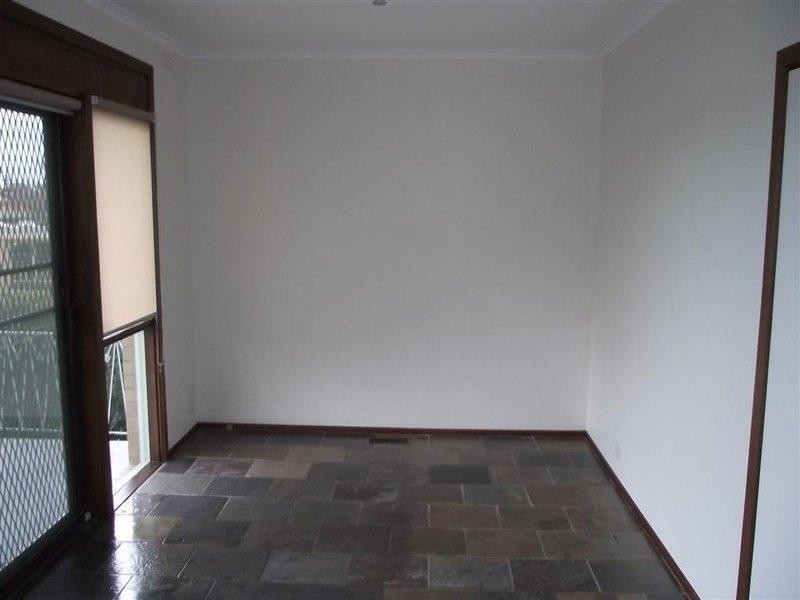 87 Strada Crescent, Wheelers Hill VIC 3150