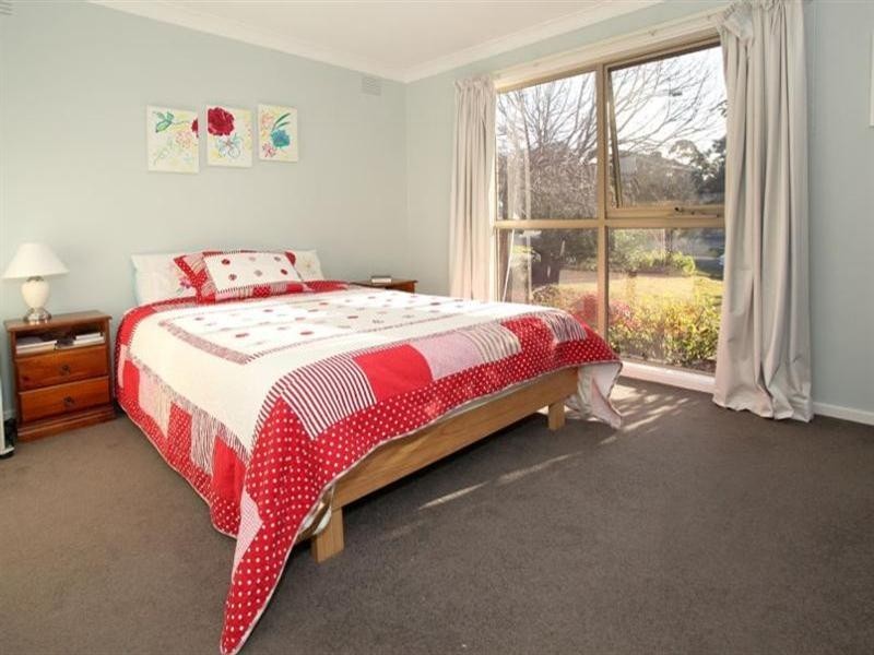 10 Adam Avenue, Wheelers Hill VIC 3150