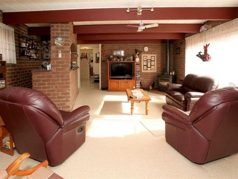 456 Blackburn Road, Glen Waverley VIC 3150
