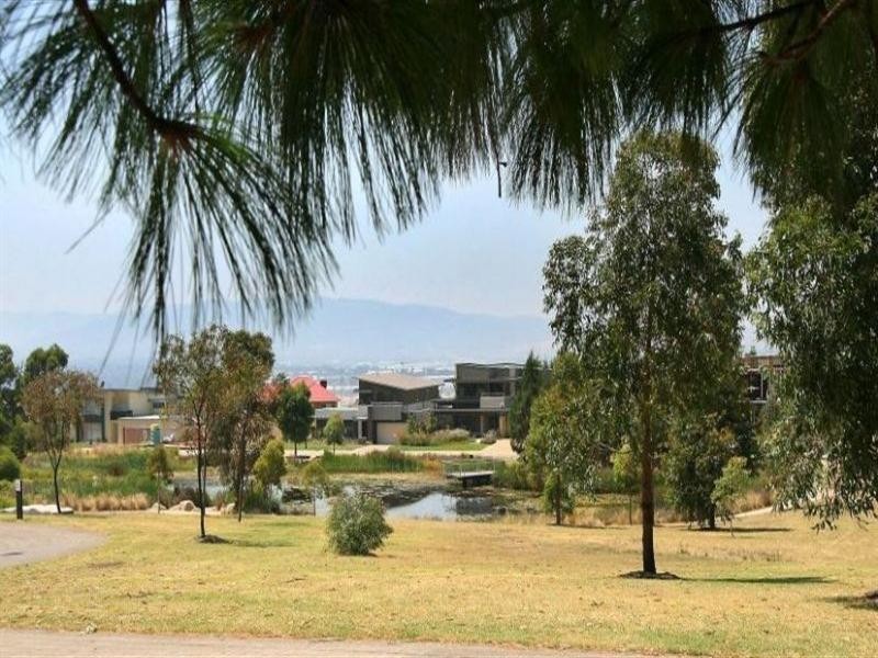 10 Gallery Place, Wheelers Hill VIC 3150