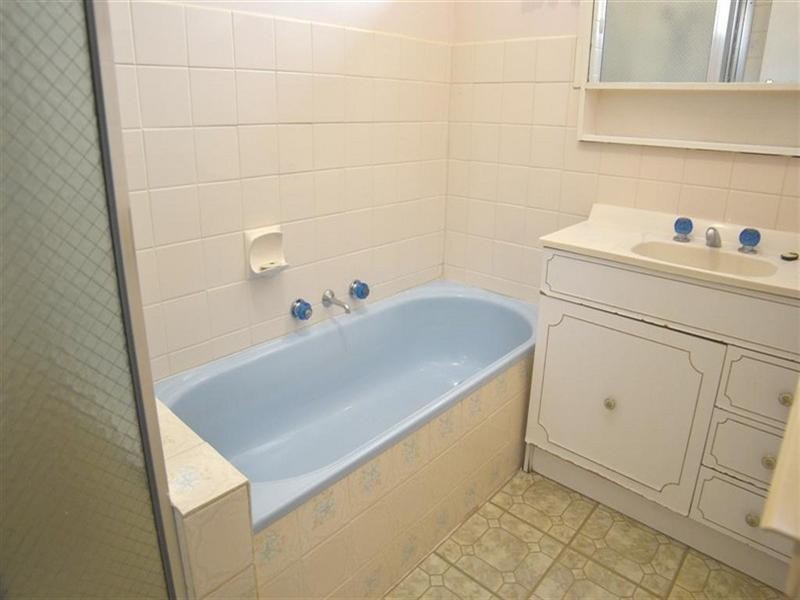 8 Kurrajong Avenue, Glen Waverley VIC 3150