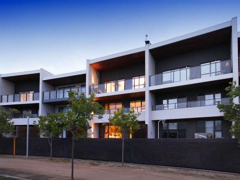 44 Waverley Park Drive, Mulgrave VIC 3170