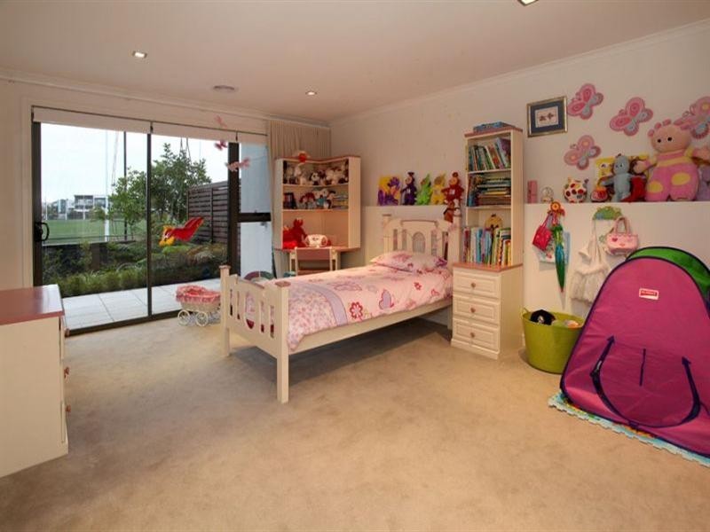 44 Waverley Park Drive, Mulgrave VIC 3170