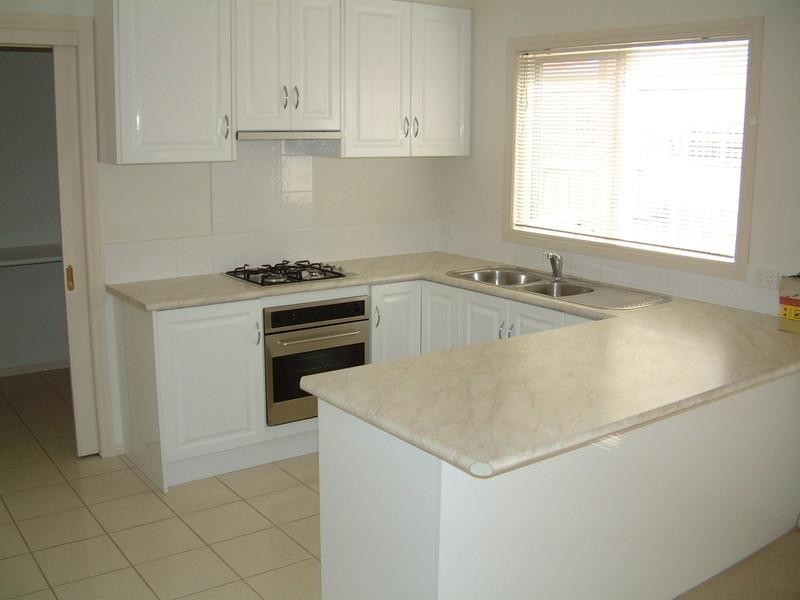 11/1 McKelvie Court, Glen Waverley VIC 3150