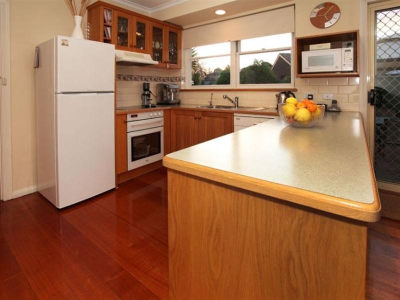 5 Brentwood Drive, Glen Waverley VIC 3150