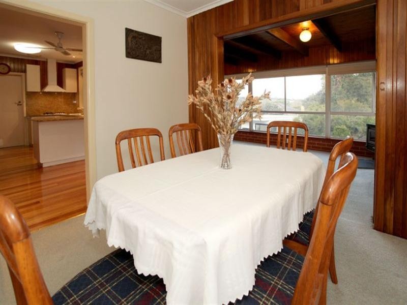 18 Florence Street, Glen Waverley VIC 3150