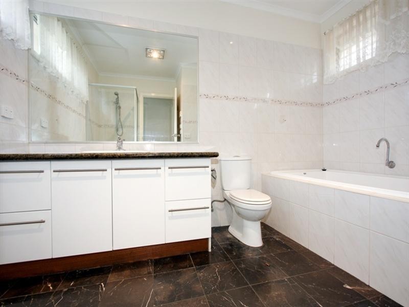 2/598 Highbury Road, Glen Waverley VIC 3150