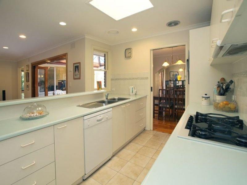 13 Cicada Court, Mulgrave VIC 3170