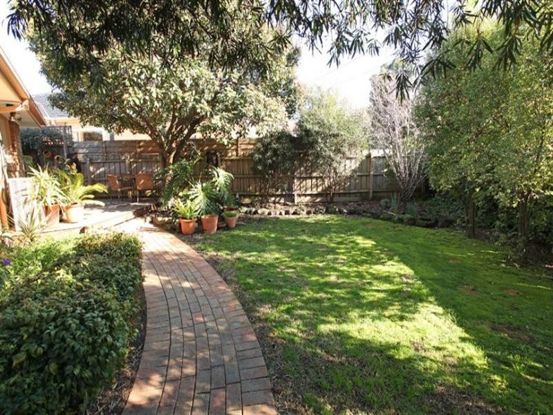 49 Mary Avenue, Wheelers Hill VIC 3150