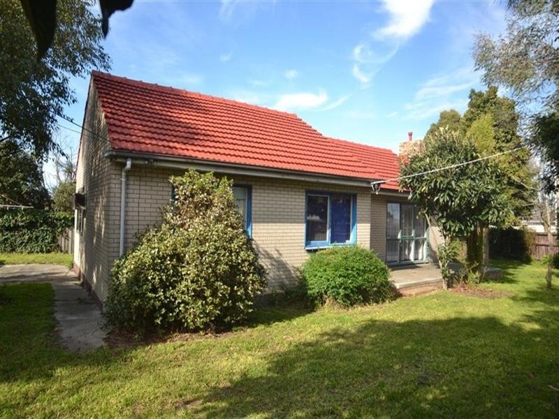 22 Seaview Crescent, Mulgrave VIC 3170