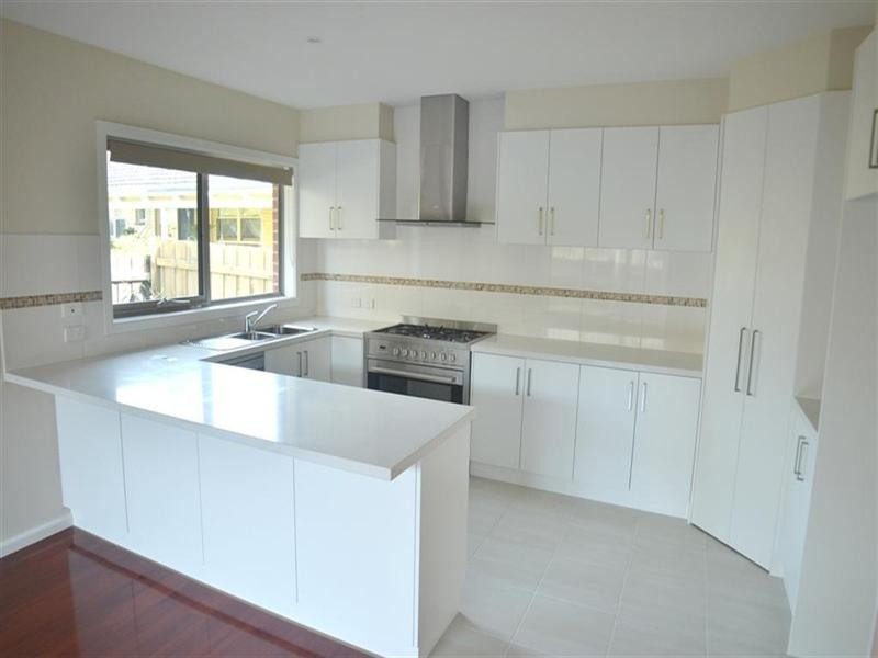 2/2 Ascot Court, Glen Waverley VIC 3150