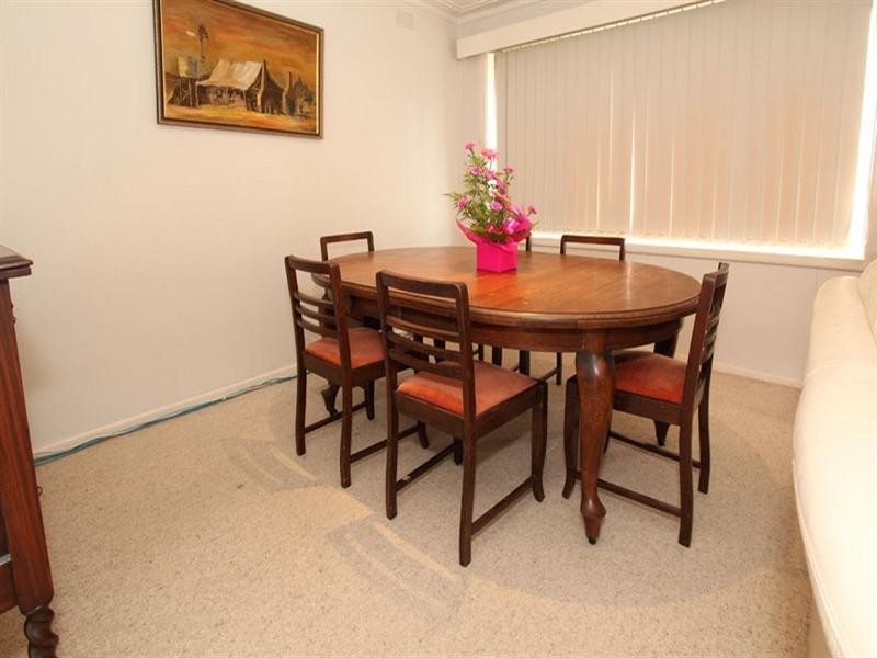 26 Angus Drive, Glen Waverley VIC 3150